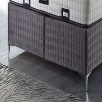 Vente en gros de lit en bois de pin massif de style moderne de luxe avec base de lit queen size Lit en tissu de velours doux avec rangement