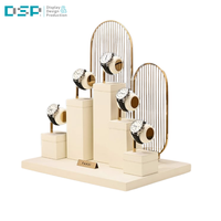 Soporte de exhibición de reloj acrílico creativo y moderno de fábrica de Vietnam DSP adecuado para exhibir relojes de alta gama