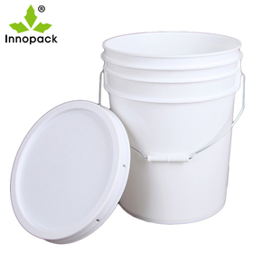 Cubo de pintura de plástico redondo de 18 litros Innopack, material de grado alimenticio hecho en China, color personalizable y tapa, grosor de pared de 1,8mm - Product Image 2