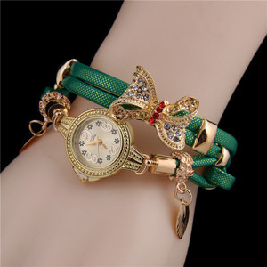 Orologio <span class=keywords><strong>da</strong></span> <span class=keywords><strong>polso</strong></span> <span class=keywords><strong>da</strong></span> <span class=keywords><strong>donna</strong></span> analogico al quarzo con cinturino a farfalla con strass colore rosso orologio <span class=keywords><strong>da</strong></span> <span class=keywords><strong>donna</strong></span> moda - Product Image 4