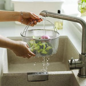 Cesta de acero inoxidable multifuncional para freír, colar y escurrir en la cocina - Product Image 5