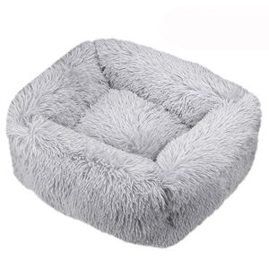 Coussin <span class=keywords><strong>pour</strong></span> <span class=keywords><strong>chien</strong></span> en fausse fourrure ultra douce et écologique, design élégant, taille XS, petit, 45x35cm, rectangle, canapé, antidérapant, durable, toutes saisons - Product Image 6