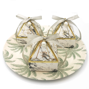 Free Sample Chocolate Storage Small Paper Packaging Boxes Luxury Christmas Gift Boxes Wedding Favor Candy Boxes