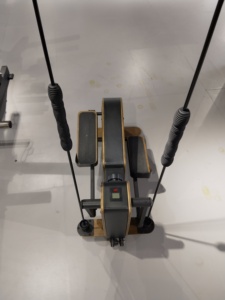 Vélo <span class=keywords><strong>elliptique</strong></span> magnétique de <span class=keywords><strong>luxe</strong></span> avec cadre en bois, 8 niveaux de résistance, entraînement fluide et silencieux, compact pour la maison, le bureau ou l'appartement - Product Image 2