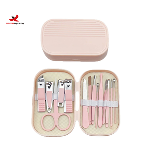 Kit de Cortaúñas y Herramientas de Manicura de Acero Inoxidable de Lujo con Descuento, de Alta Calidad, Duradero para Uso en Dormitorios, con Cucharillas para Oídos - Product Image 1