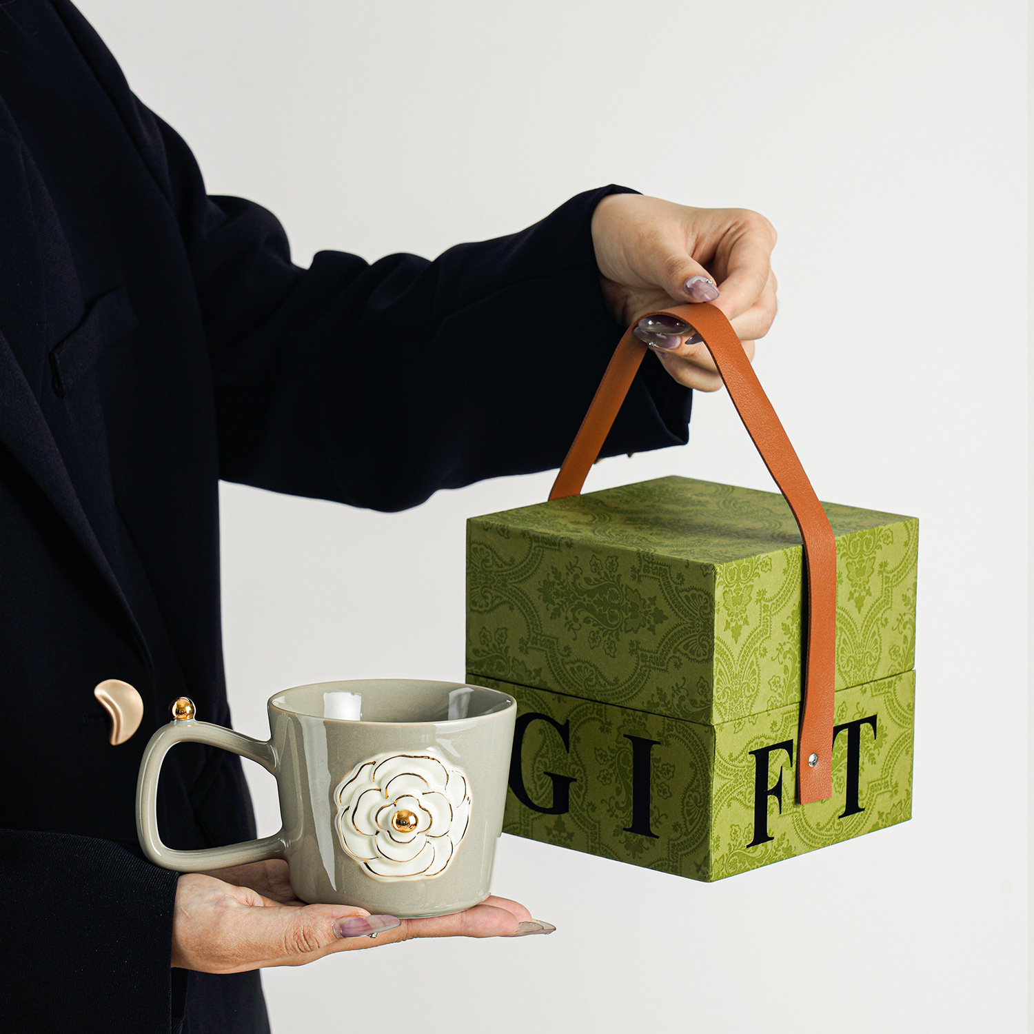 Gris [Caja de regalo Verde]