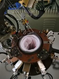 Máquina de Tejer Calcetines de Lana de 168 Agujas con 3 Motores y Máquina de Enlazado - Product Image 3