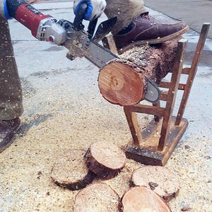 เครื่องเจียร์มุมอเนกประสงค์แบบมือถือ 220V พร้อมเลื่อยโซ่ สำหรับใช้ในบ้าน เลื่อยตัดไม้ รับผลิตตามแบบ OEM พร้อมใบรับรอง REACH - Product Image 3