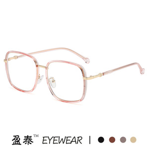 แว่นตาป้องกันแสงสีฟ้า G Brand ทรงสี่เหลี่ยม กรอบประดับเพชรเต็มกรอบ เลนส์ Plano สำหรับทุกเพศ ป้องกันแสงสีฟ้า - Product Image 4