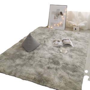 Fourniture directe d'usine <span class=keywords><strong>tapis</strong></span> modernes d'intérieur doux personnalisés <span class=keywords><strong>tapis</strong></span> de salon moelleux pour enfants chambre maison déco <span class=keywords><strong>tapis</strong></span> en fausse fourrure - Product Image 2