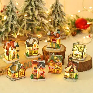 KG Xmas Kerajinan Resin Siap Kirim Noel Navidad Mini Bercahaya Rumah Resin Kecil Desa Natal Resin LED Ornamen Natal
