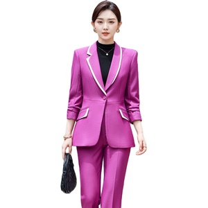 Ultimo Design OCA6815 <span class=keywords><strong>Blazer</strong></span> per il tempo libero da donna elegante in velluto stile Business con decorazione a bottoni per opzione taglie forti - Product Image 1