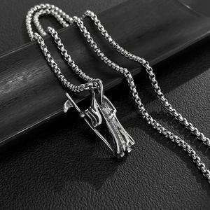 Nuevo collar con colgante de Cruz de acero inoxidable, accesorios para hombres, joyería retro de hip-hop de moda con diseño único - Product Image 1