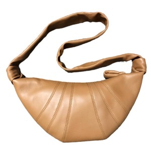 Croissant Croissant Croissant Couche Supérieure En Cuir Boulette Sac Simple Tempérament <span class=keywords><strong>Neutre</strong></span> Croix En Peau De Mouton Niche Conception - Product Image 1