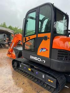 Mini-excavatrice Doosan DH60 d'occasion de 6 tonnes, certifiée EMC, faible nombre d'heures de travail, équipement de terrassement à vendre - Product Image 4