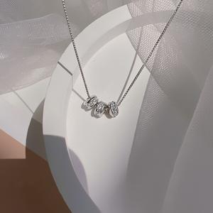 สร้อยคอเงินแท้ S925 ดีไซน์มินิมอล ประดับด้วยหินอาเกตสีดำขาว รูปทรงเรขาคณิตวงรี พร้อมสร้อยคอแบบ Chalcedony แฟชั่นอินเทรนด์ - Product Image 1