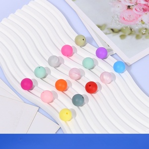 Diseñador personalizado <span class=keywords><strong>CC</strong></span> L D MK 15mm cuentas de silicona encanto cuenta DIY chupete cadenas accesorios BPA libre bebé silicona Focal cuentas - Product Image 1