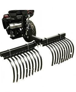 Râteau paysager universel réglable de 60 pouces pour VTT, herse de traînée avec 22 dents en acier à ressort pour tracteur et pelouse - Product Image 1