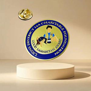 เข็มกลัดโลหะเคลือบเงา สแตนเลส สลักลายตามสั่ง พร้อมโลโก้แบบกำหนดเอง - Product Image 4