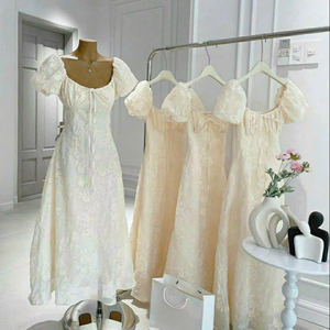 Vestido Midi de Encaje Floral Color Nude, Vestido Midi de Encaje Floral con Cuello Cuadrado, Vestido Tejido de Poliéster Elegante y Femenino - Product Image 1