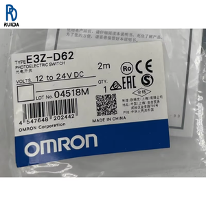 Interrupteur photoélectrique à montage sur rail DIN E3Z-D62 E3Z-D82 E3Z-D61 DC12-24V Connecteur M12 pour le contrôle des convoyeurs - Product Image 1