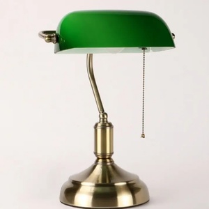 Retro màu xanh lá cây đèn khách sạn đọc sách trang trí Bắc Âu nghiên cứu Vàng hiện đại LED Glass Cổ Điển Ngân Hàng đèn bàn đèn cạnh giường ngủ cổ điển - Product Image 5