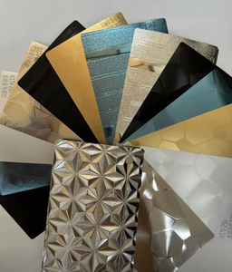Panneau <span class=keywords><strong>mural</strong></span> miroir sans joint avec motif d'ondulation d'eau 3D pour applications intérieures de bureaux haut de gamme - Product Image 1