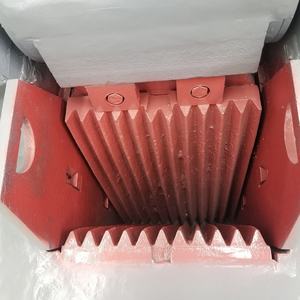 Tragbarer Bergbau Kiesel Eisenerz Steinbrecher Rahmen Feste Backen brecher mit Förderband - Product Image 6