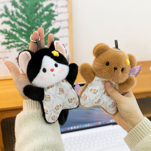 Divertido Llavero de Peluche con Forma de Mano, Juguete de Peluche al por Mayor para Regalo de Cumpleaños para Niños - Product Image 6
