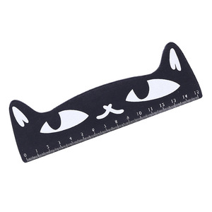 Règle en forme de chat de dessin animé, outil de mesure en bois noir de 13cm pour étudiants et dessin - Product Image 1