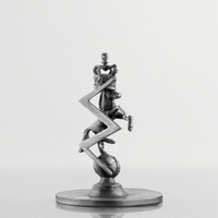 Figurine de cheval éclair en métal argenté satiné sur mesure de qualité supérieure, ornement de bureau, sculpture animale en alliage d'étain moulé