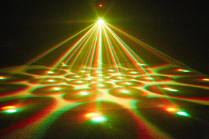 New 100W RGBW <span class=keywords><strong>LED</strong></span> bay Sao búa ma thuật bóng chùm Strobe Dải laser <span class=keywords><strong>5</strong></span> trong <span class=keywords><strong>1</strong></span> di chuyển đầu ánh sáng với hiệu ứng cầu vồng - Product Image 4