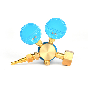 1C008-0037ロシア型ミニ酸素ガスレギュレータ - Product Image 2