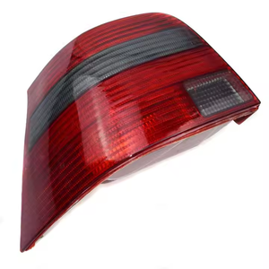 Paire de feux arrière gris pour VW <span class=keywords><strong>Golf</strong></span> <span class=keywords><strong>4</strong></span> MK4 1998 1999 2000 2001 2002 1J6945096T/1J6945095S - Product Image 1