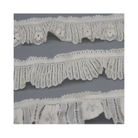 Dentelle plissée élastique française sur mesure en beige, design élégant et intemporel, artisanat de haute qualité
