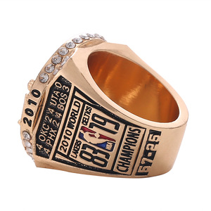 Anillo de Moda Lakers Kobe Angeles Los Angeles, Estilo Deportivo de Baloncesto, Chapado en Oro, Aleación, Victoria Eterna, Campeonato, Recuerdo, <span class=keywords><strong>2010</strong></span> - Product Image 3