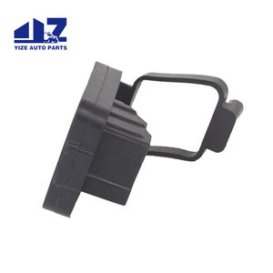 Récepteurs Bouchon d'<span class=keywords><strong>attelage</strong></span> Couvre Récepteur Insert TPE Crochet de remorquage de voiture Tube Bouchon d'<span class=keywords><strong>attelage</strong></span> Couvercle d'<span class=keywords><strong>attelage</strong></span> de remorque pour Jeep Wrangler Ford F150 <span class=keywords><strong>Ram</strong></span> - Product Image 5