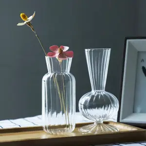 Toptan silindir nervürlü cam tomurcuk vazo düğün küçük tek mini tomurcuk çiçek vazo temizle cam tomurcuk vazo toplu olarak set