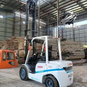 Chariot élévateur TCM FD35T3C 3 tonnes, chariot élévateur d'occasion, Japon, moteur Isuzu C240, machine d'occasion, chariot élévateur à essence, 6000 mm, 3500 kg - Product Image 2