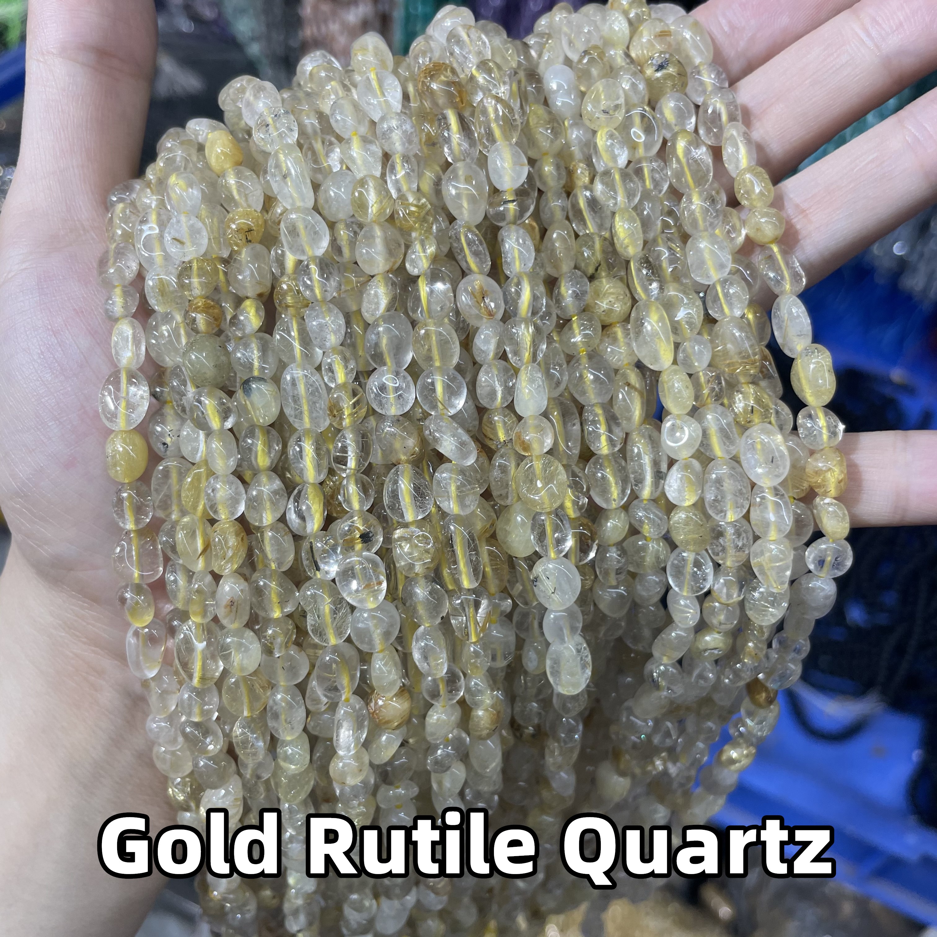 Quartz rutile en or