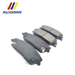 Pastillas de Freno de Disco Japonesas Chinas de Carbono Cerámico NAO 04465-06090 D1726 para BYD M6 S6 y <span class=keywords><strong>Camry</strong></span> - Product Image 1