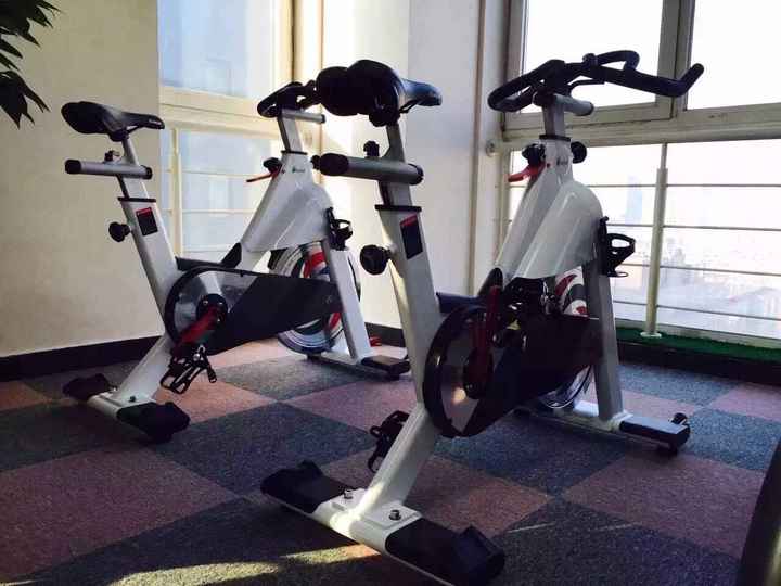 MATRIX ICGバイクIC3 フィットネスバイクスピンバイク MATRIX ICGバイクIC3 フィットネスバイクスピンバイク