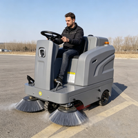 Tebais GS12 Balayeuse de voirie autoportée pour le nettoyage des propriétés commerciales et des collectivités, avec système de nettoyage par incinération thermique des déchets
