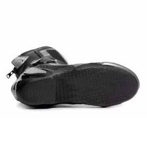 รองเท้าขี่มอเตอร์ไซค์สำหรับนักแข่งมืออาชีพ ขายส่ง คุณภาพสูงสุด ผลิตตามสั่ง รองเท้าหนังสำหรับขี่มอเตอร์ไซค์สำหรับผู้ชาย - Product Image 5