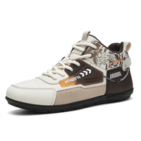Nouvelles baskets décontractées blanches pour hommes en cuir, chaussures de créateur de mode pour hommes et femmes, chaussures décontractées originales de luxe, style tendance pour la marche