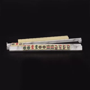 Juego de Mahjong Americano de Lujo Moderno de 17.5 Pulgadas con Diseño de Caparazón de Tortuga, con Soporte y Empujador 2 en 1, Portátil, para 4 Jugadores - Product Image 6