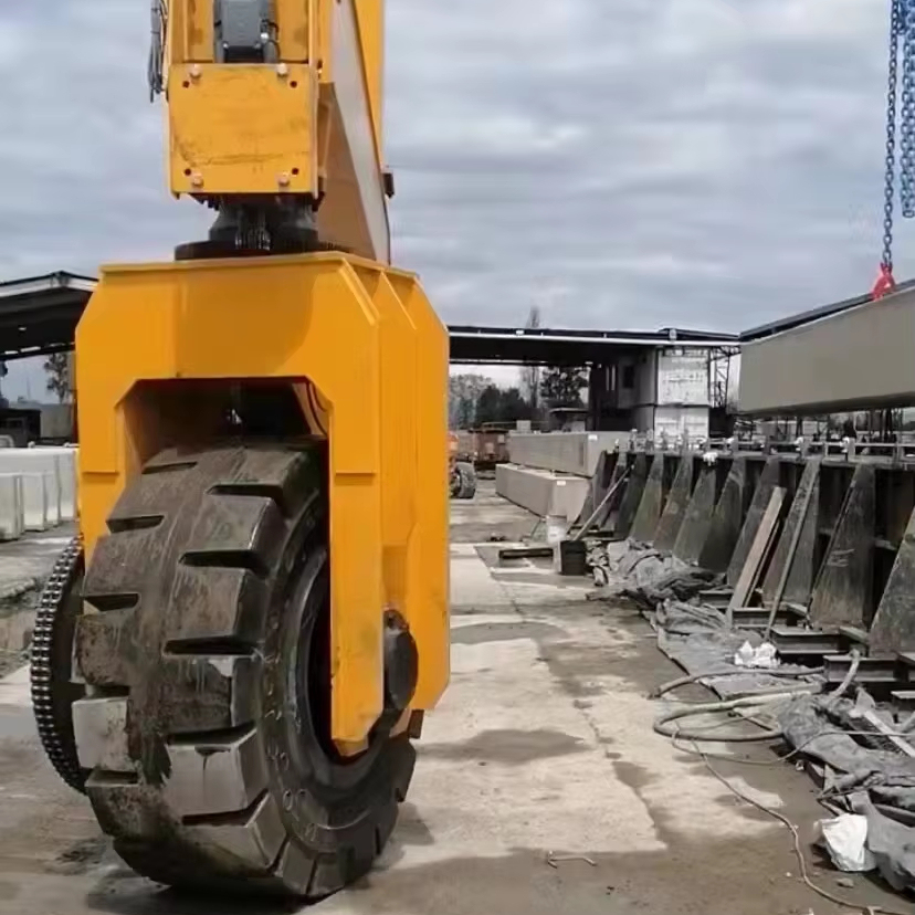 Solid Airless Gantry Crane Rubber Tyre for 50 100 120 200 300 500 Ton Gantry Crane RTG Container Handler  17.5-25 23.5-25