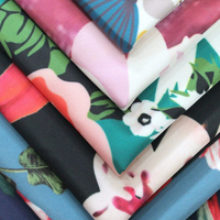 Échantillon gratuit tissu en polyester à impression numérique imperméable à l'eau et motifs de roses divers pour sac et bagage de tente