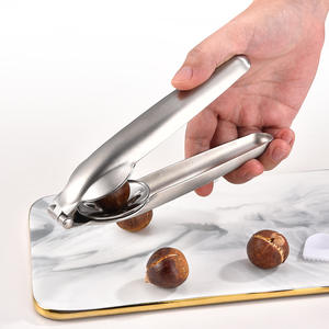 Outil éplucheur de châtaignes en acier inoxydable avec ouverture en croix pour décortiquer les noisettes et les noix, outils de cuisine pour fruits et légumes - Product Image 2