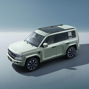 BYD Leopard 5 - Nuevo Auto Eléctrico con Tracción en las Cuatro Ruedas Fangchengbao 5T Tianshen, Conducción Inteligente Ultra Max, Energía Híbrida Láser, Caja de Cambios Automática - Product Image 3